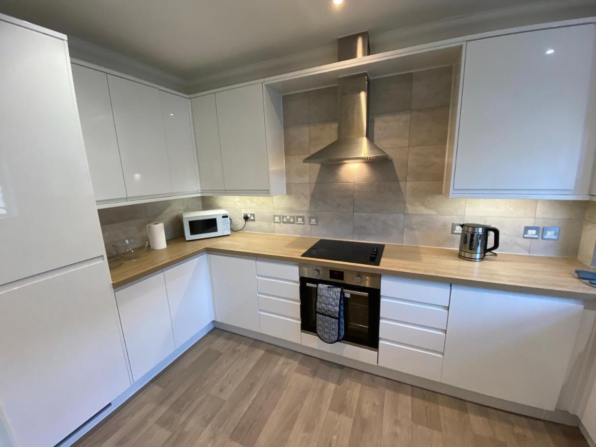 Bournemouth Beachfront Retreat 3 Bedroom 3 Bathroom Seaside B&B With Free Parking Exterior foto